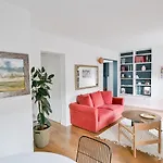 St Germain Des Pres 6th Great Location, Couple Or Family Paris