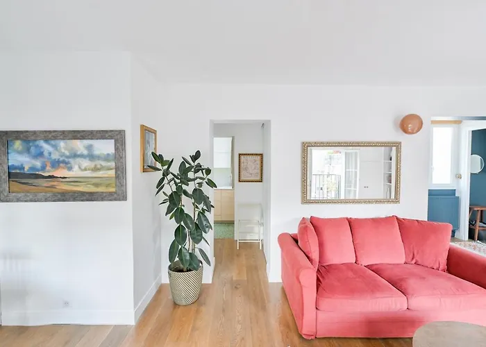 St Germain Des Pres 6th Great Location, Couple Or Family