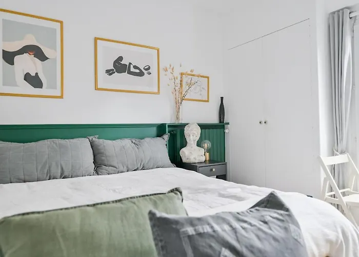 St Germain Des Pres 6th Great Location, Couple Or Family *